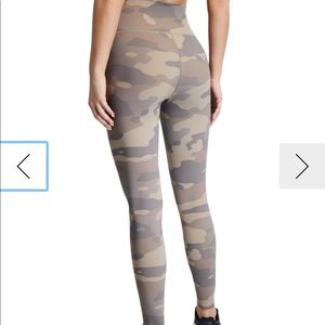 Alo Yoga Camo-Print High-Waist Leggings